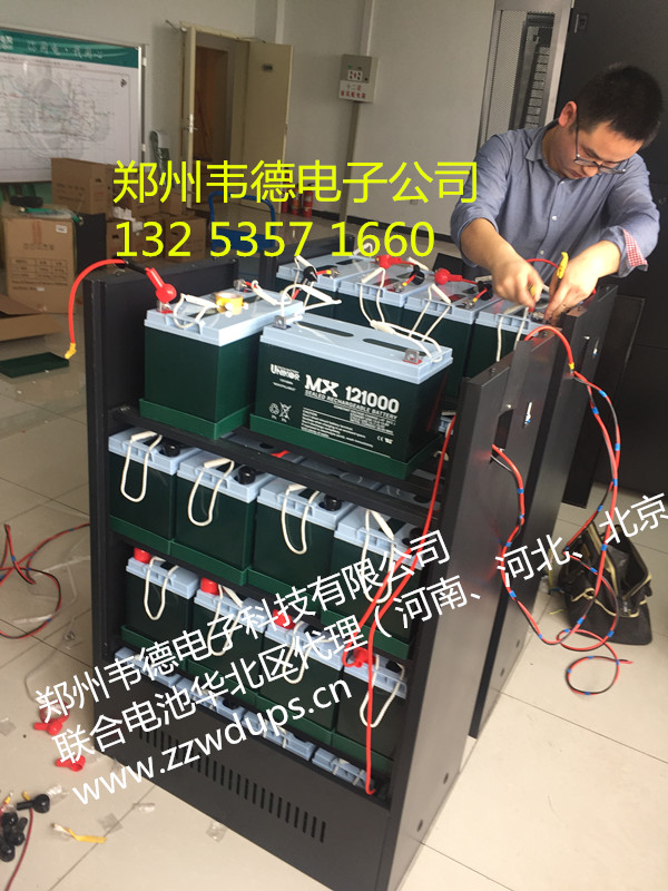100AH電池安裝效果 水印圖.jpg
