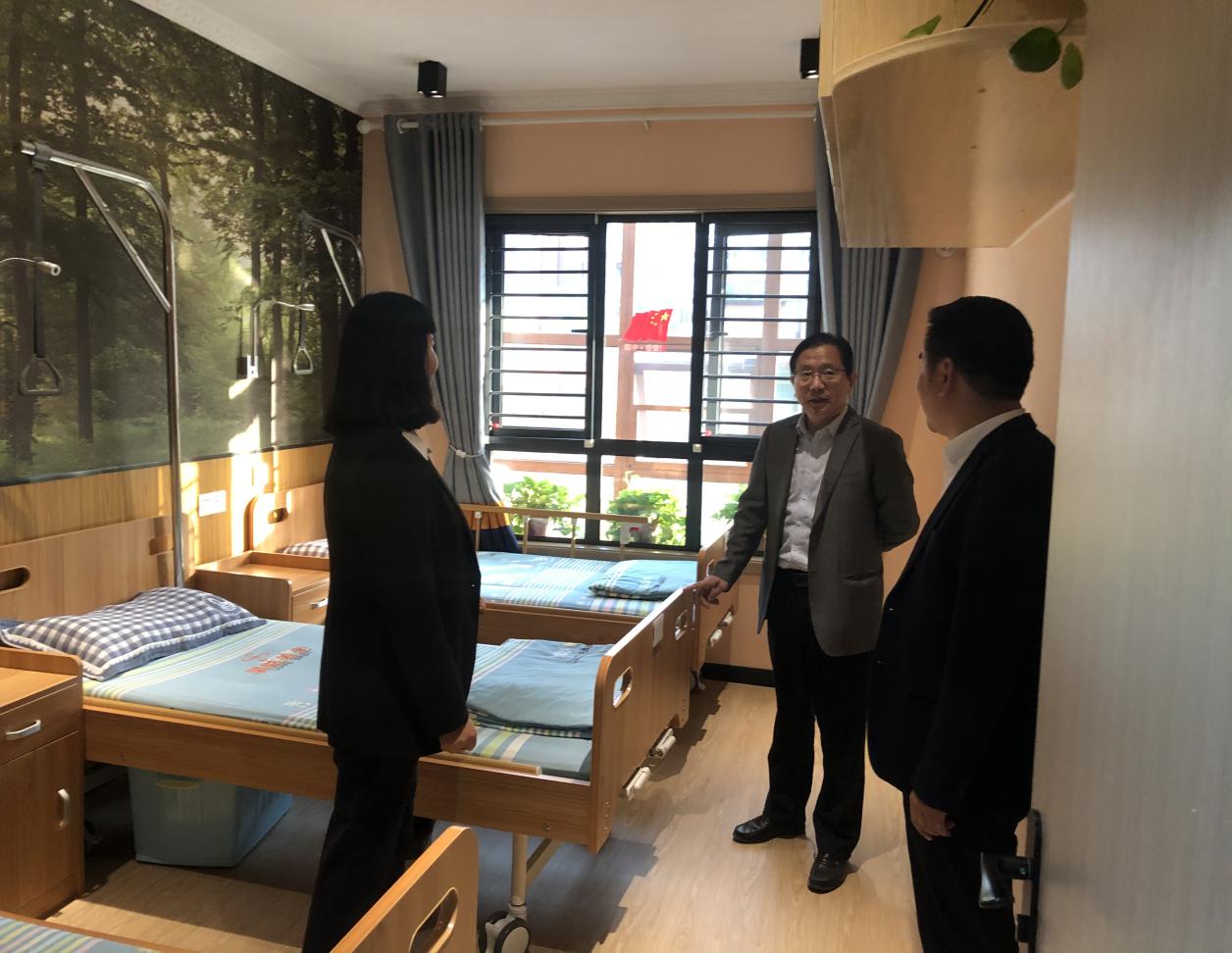 图片18.jpg 图片18.jpg