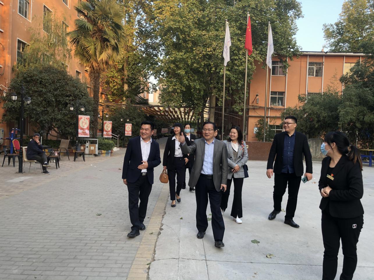 图片22.jpg 图片22.jpg