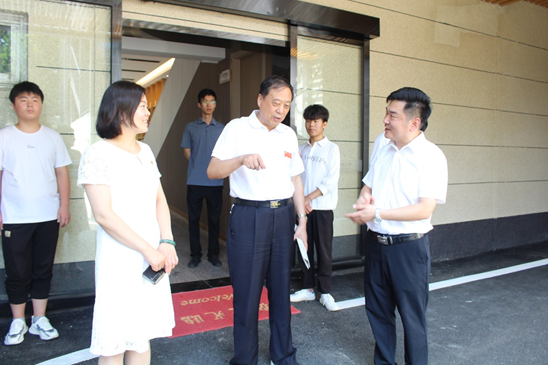 图片4.png 图片4.png