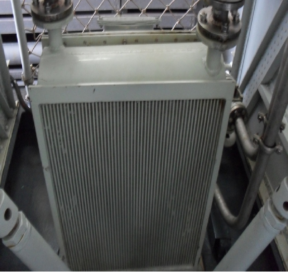 X艇滑油冷却器（铝合金）.png