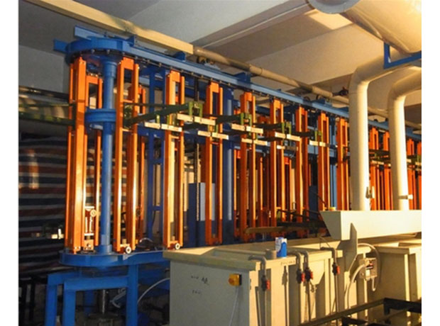 全自动垂直升降式电镀生产线